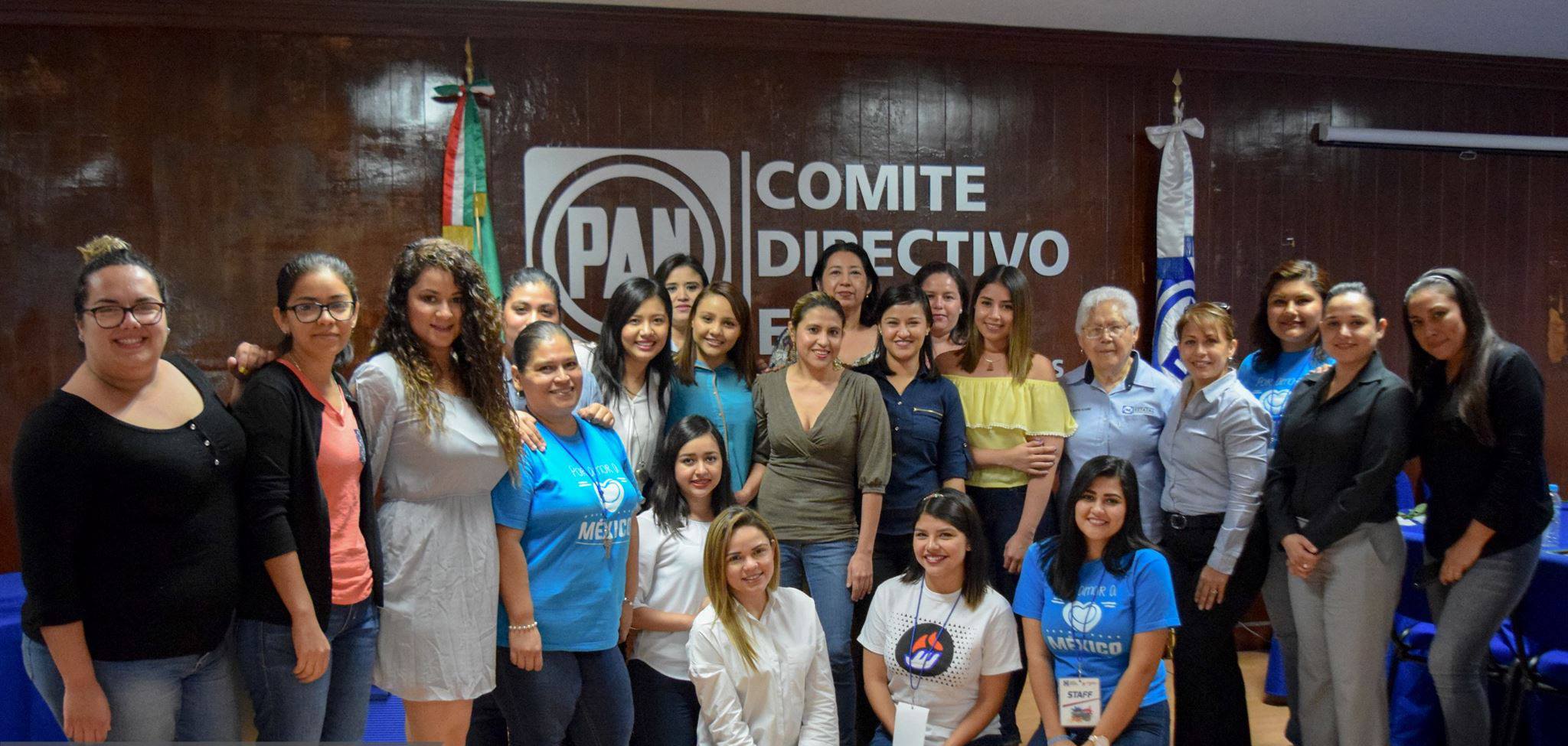 CDE reconoce y apoya la lucha de las mujeres por la igualdad.