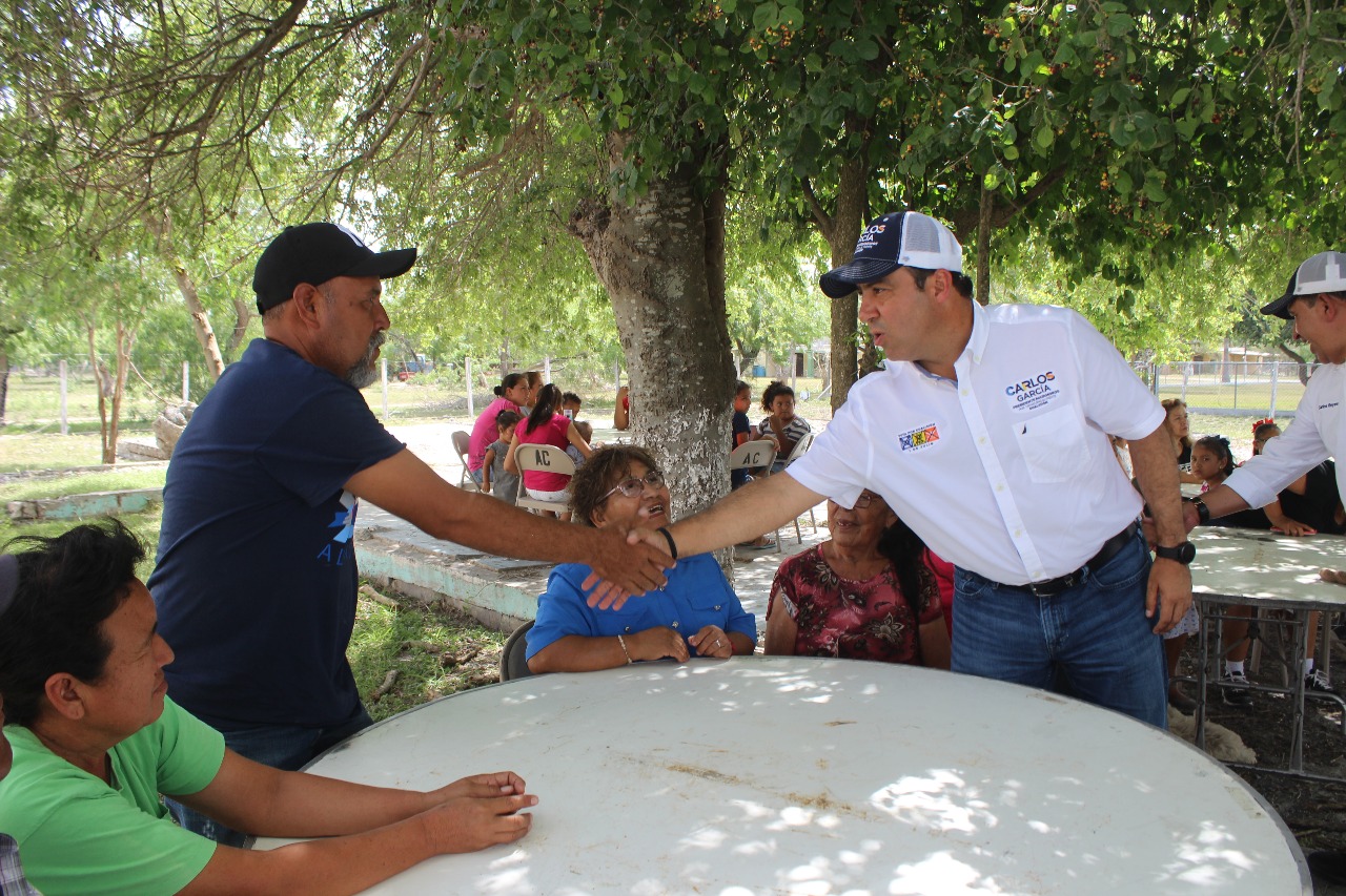 Residentes de la zona rural confían en que Carlos García cambiará Matamoros