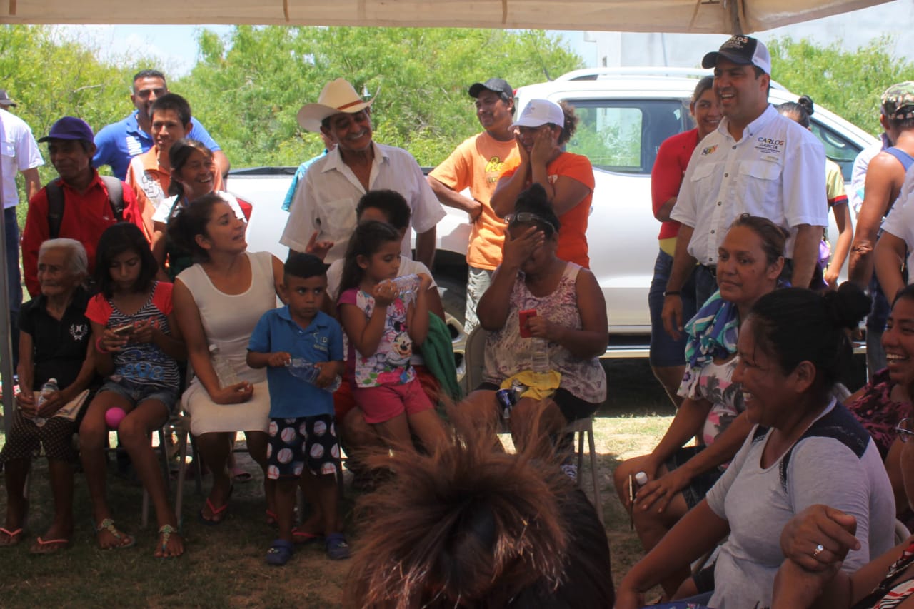 Concluye Campaña Carlos García en los poblados Pesqueros de la zona de Higuerillas