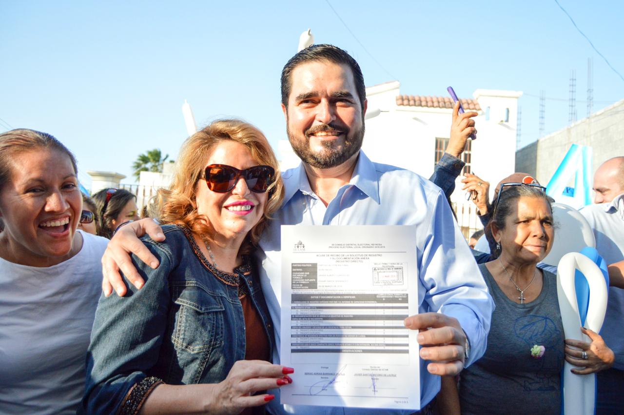 Se registra Javier Garza Faz para participar en la elección del distrito V por el PAN