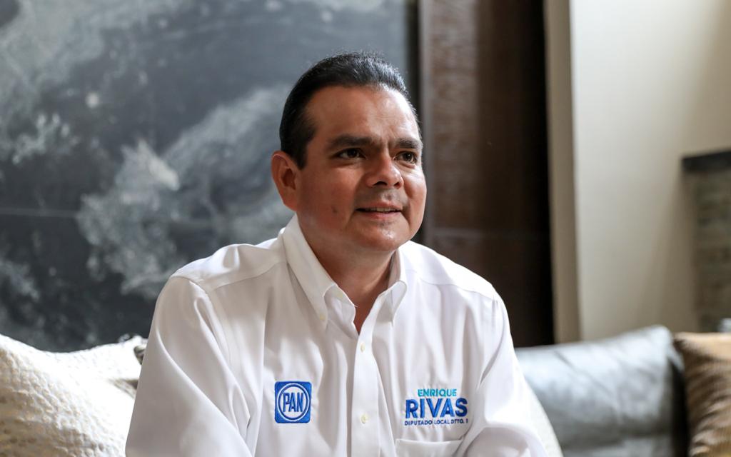 Servir: vocación de Enrique Rivas
